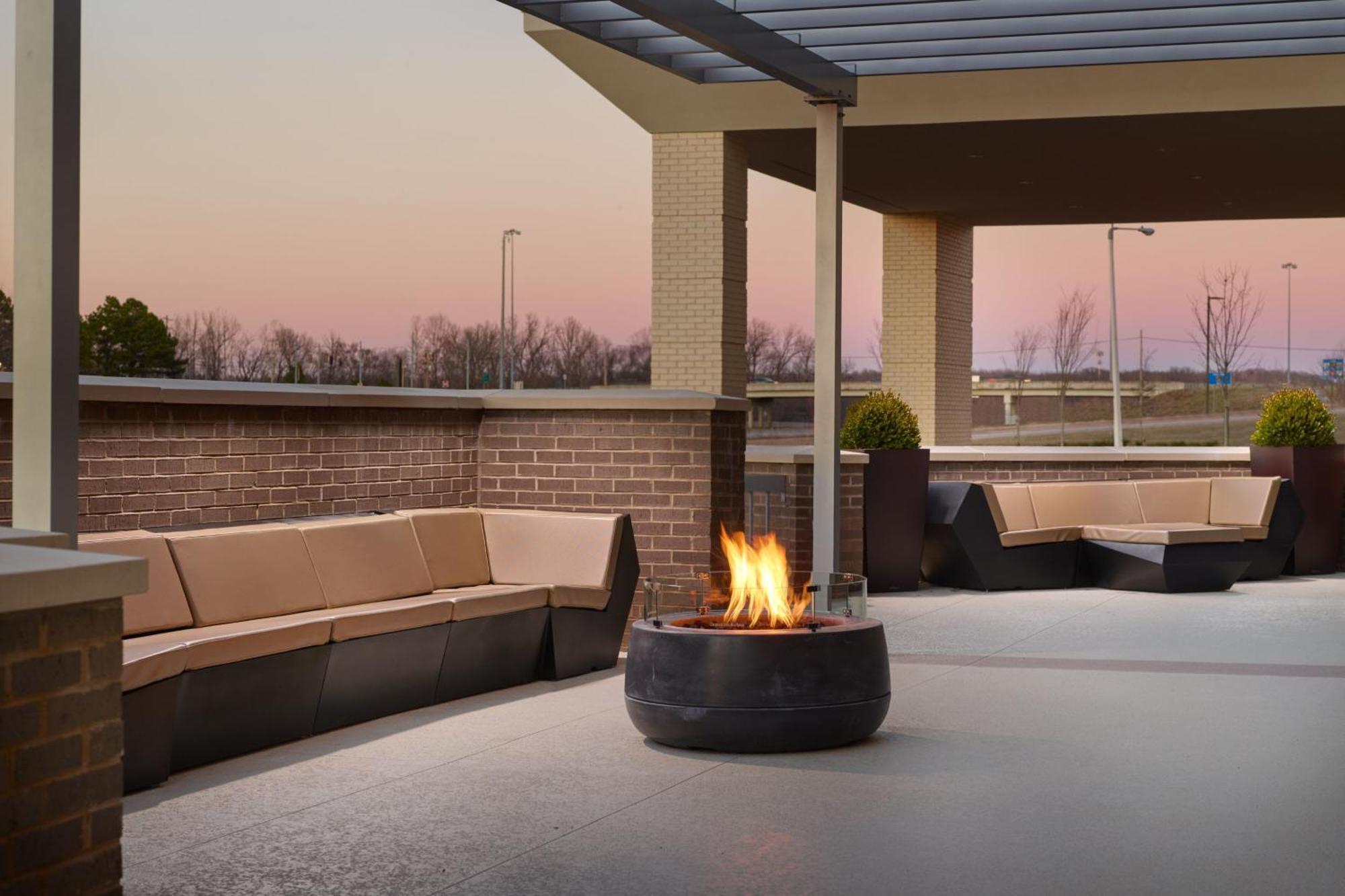 Springhill Suites By Marriott Arlington Tn Екстер'єр фото