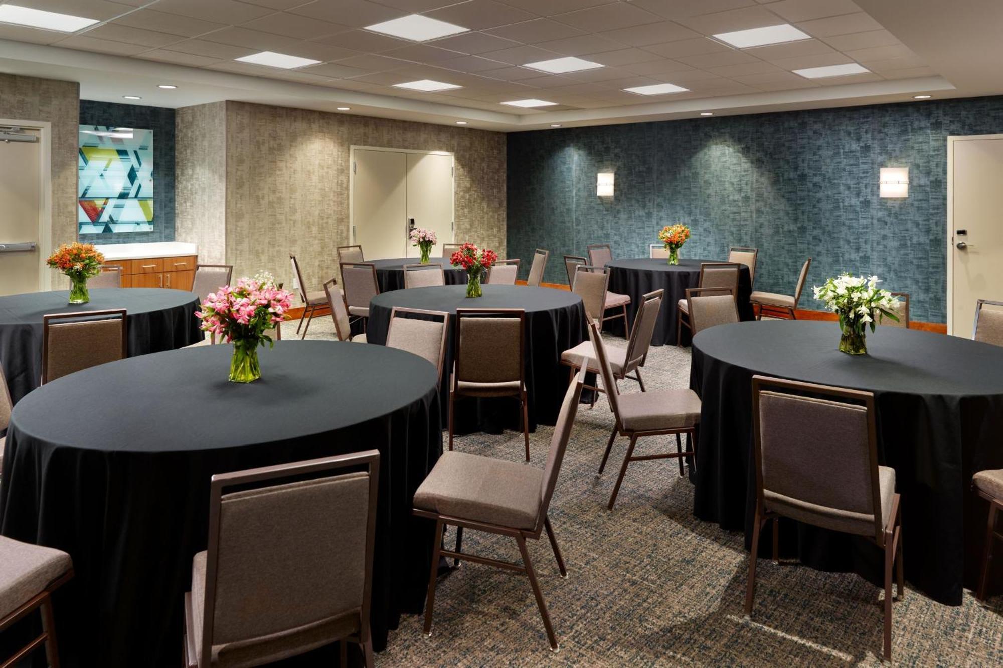 Springhill Suites By Marriott Arlington Tn Екстер'єр фото